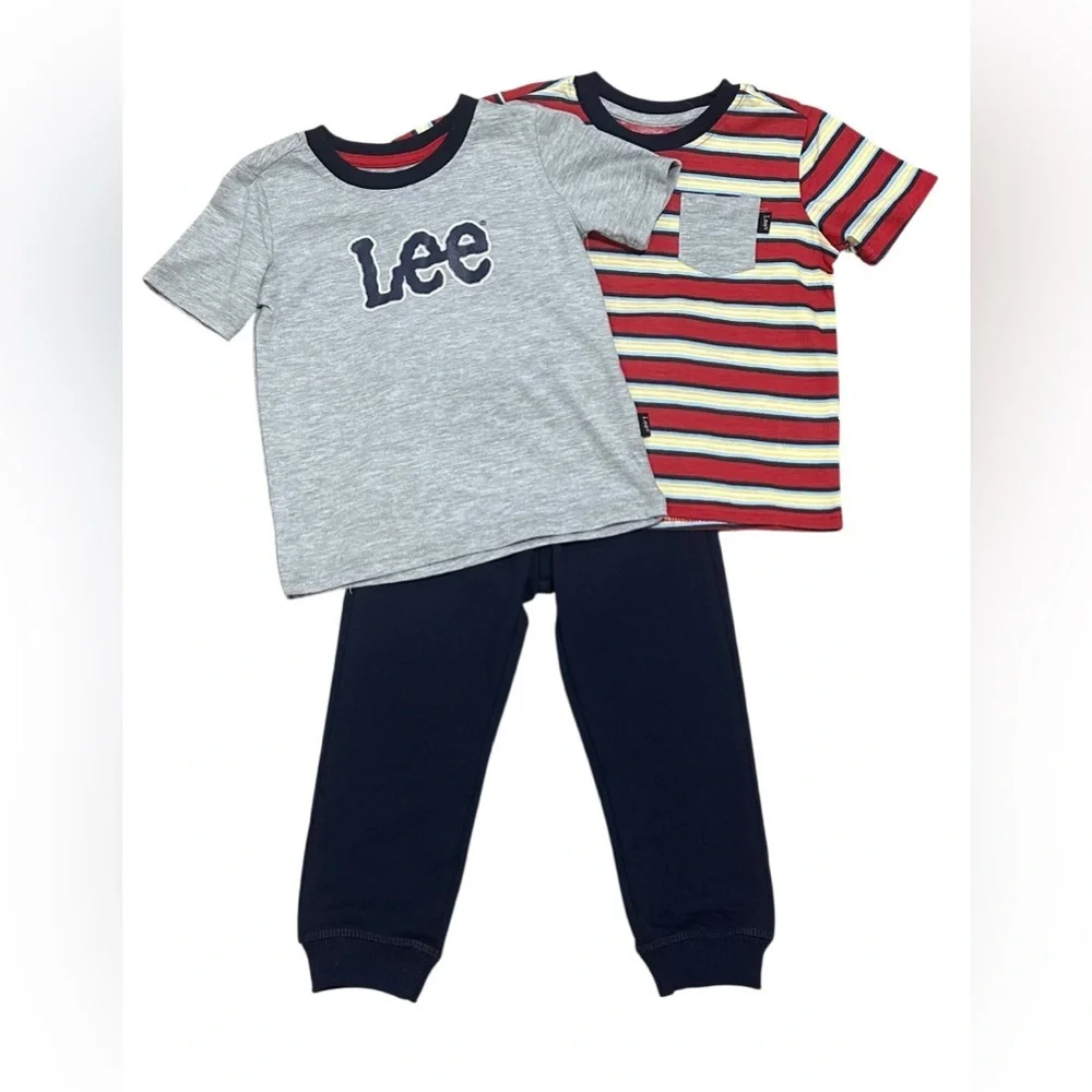 Lee. NWT. 3-Piece Play Outfit in Gray, Navy & Red-Striped.